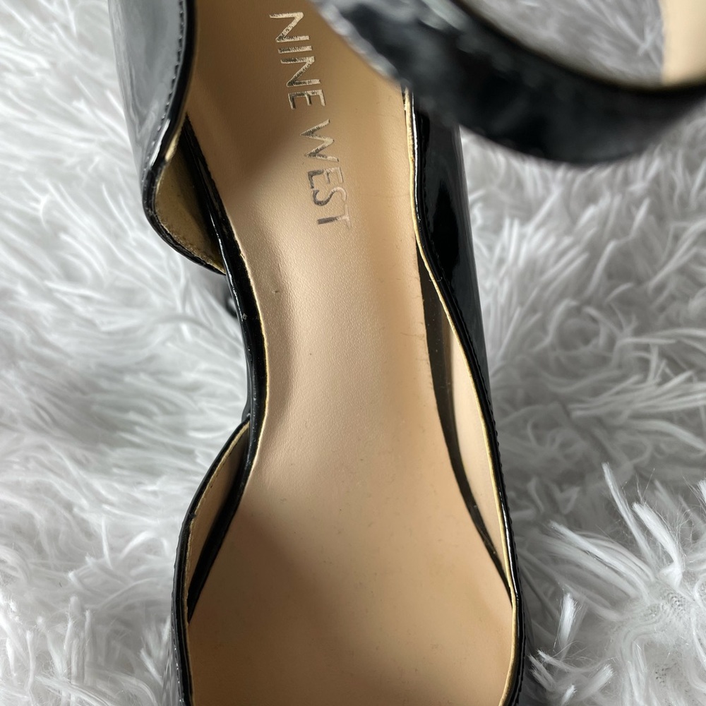 Nine West Open Toe Ankle Strap Heels | Size 6 - Picture 6 of 8